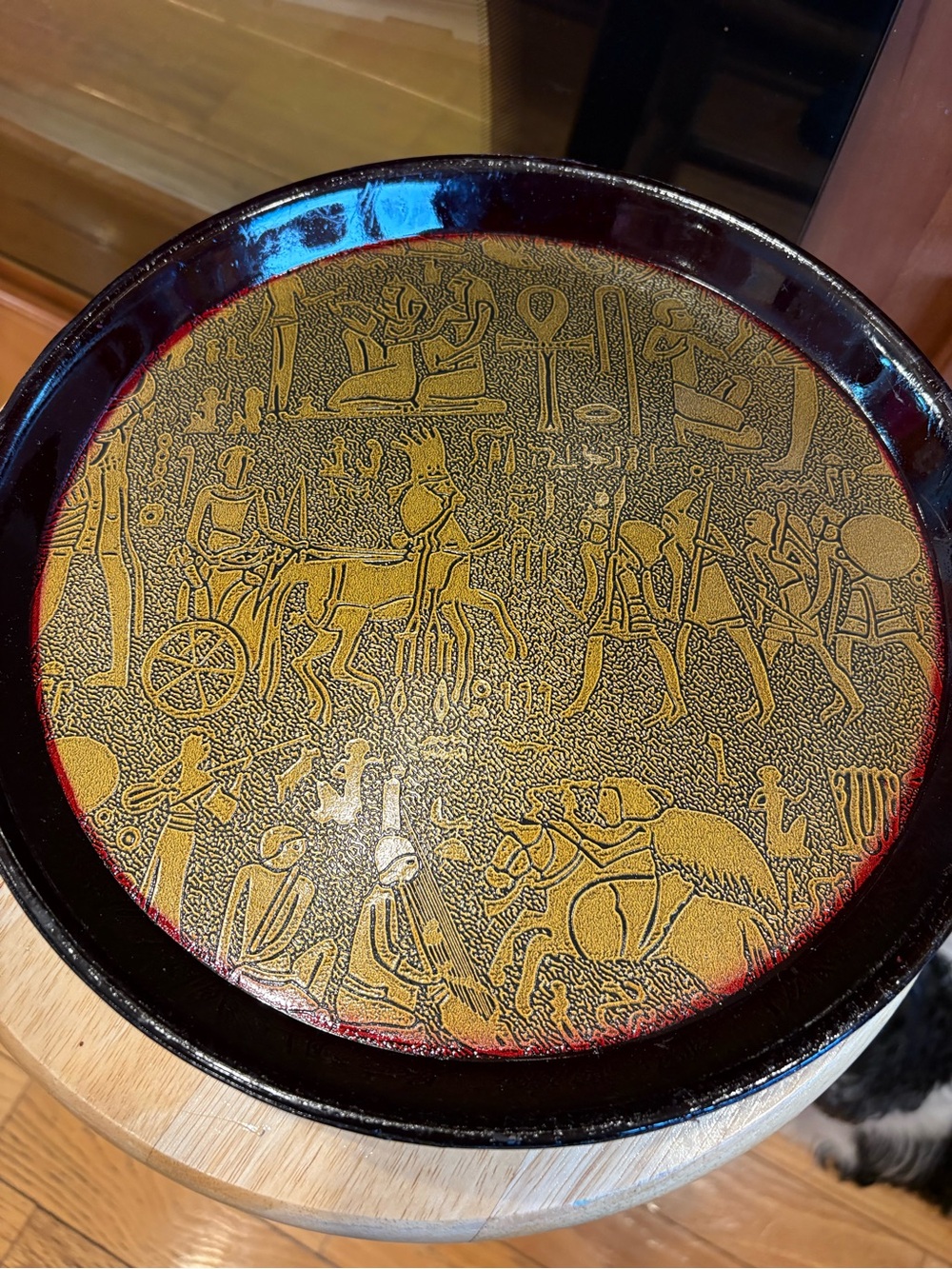 2 decorative serving trays Egyptian motifs